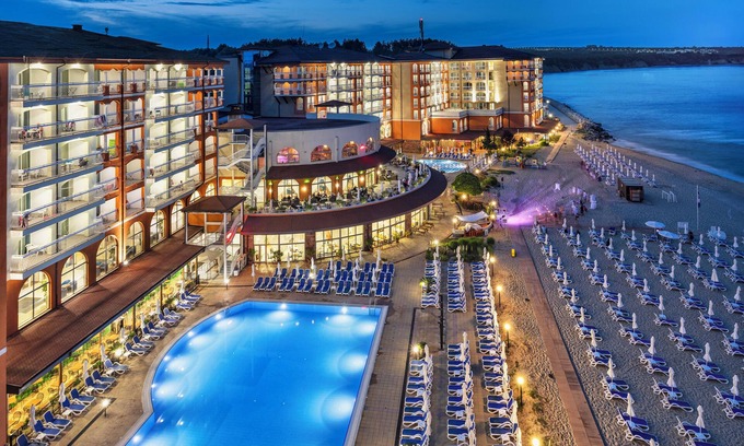 Obzor Hotel | Sol Luna Bay Resort