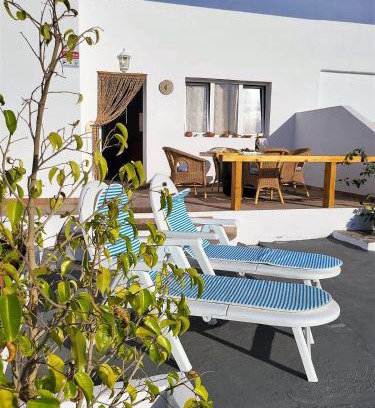 Tajaste House | Sol y Luna