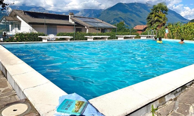 Colico Piano Apartment | Sole 3 Garten Ferienwohnung mit Pool EG
