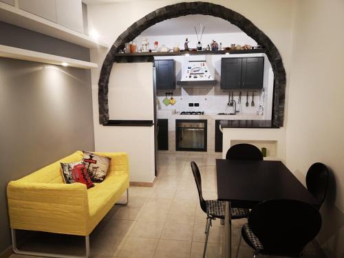 Aci Trezza House | Sole Luna