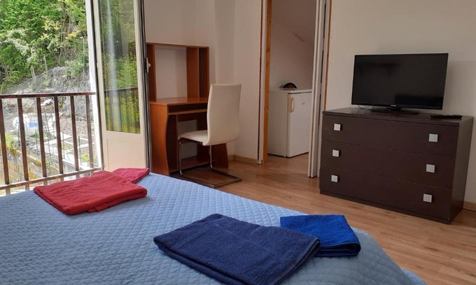 Borgo San Dalmazzo Cabin | Soledelmattino