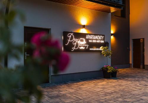 Bobrka Apartment | Solina Bóbrka Apartamenty PanDamazy 530-487-636z widokiem na kamieniołom i Zalew Myczkowiecki