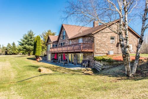 Smiths Creek House | Solitude Inn on the Green