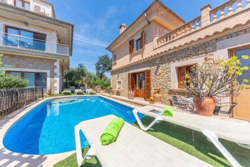 Maria de la Salut Villa | Son Monjo