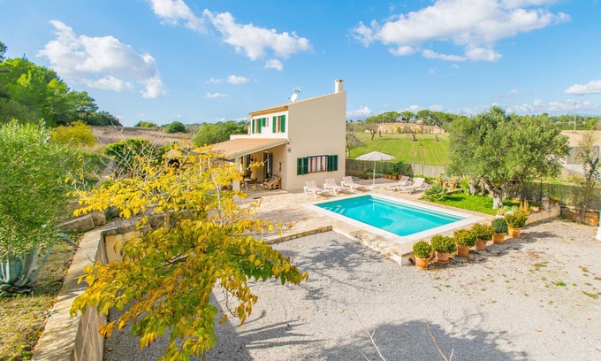 Santa Margalida Villa | SON VADO rural finca for 4 people in Santa Margarita with pool
