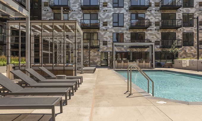 Downtown East Apartment | Sonder at East End