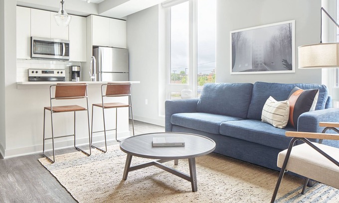 Minneapolis Apartment | Sonder at LUNA | Extended Stay One-Bedroom Apartment