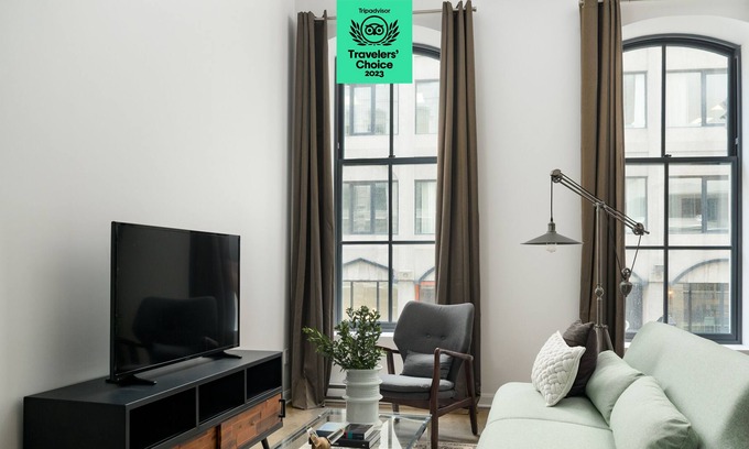 International District Apartment | Sonder at Penny Lane | One-Bedroom Apartment