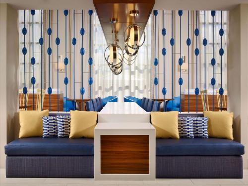 Auburn Hills Hotel | Sonesta ES Suites Auburn Hills Detroit