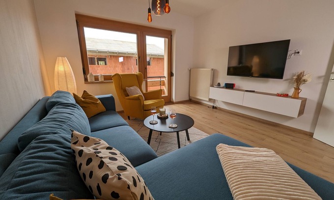 Doebriach Apartment | Sonnige Fewo mit Balkon und See Nähe