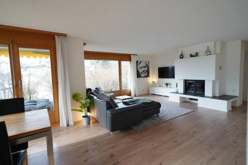 Kirchlindach House | Sonniges Haus bei Bern