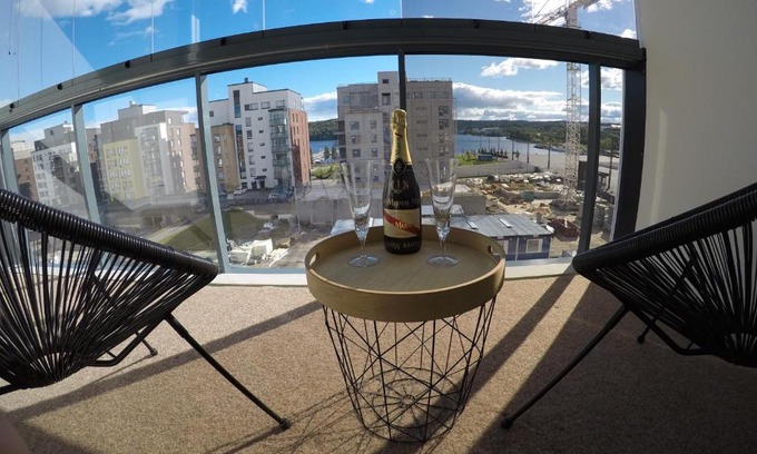 Jyvaskyla Apartment | Soolo 6th floor lake view