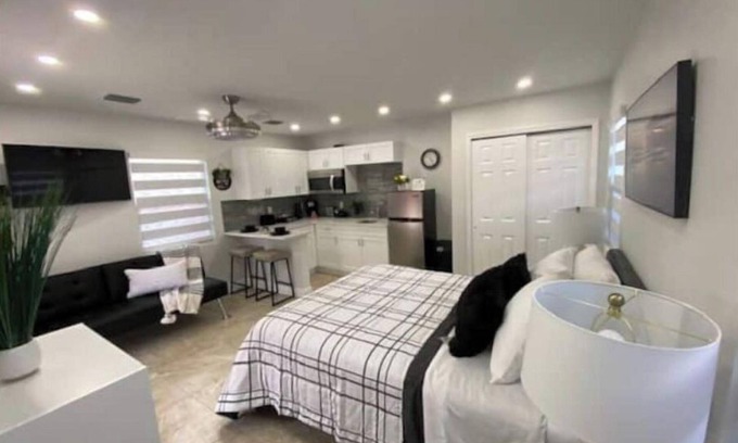 Citrus Park Apartment | Soothing Breeze