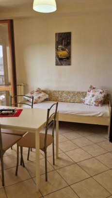 Pomezia Apartment | Sophia house via Rimini 5C