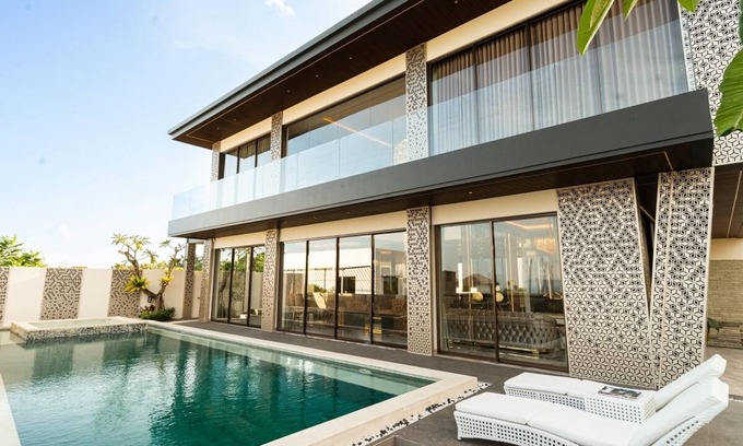 Ungasan Villa | Sophistication & Cliffside Luxury – 4 Bedroom Villa in Uluwatu