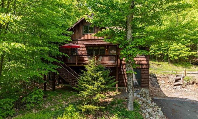 Old Forge House | Sorella Lodge - 4th Lake Hollywood Hill Association