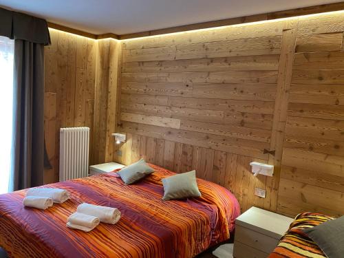 Plan Felinaz-Felinaz House | Sottosopra Alps Apartments & Rooms Sky&Bike room