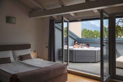 Trento Old Town Apartment | Soul of Trento Exclusive Jacuzzi Loft
