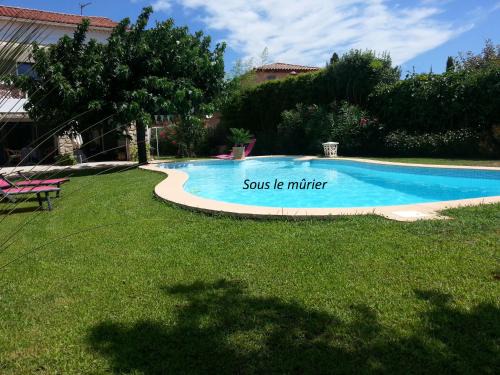 Six-Fours-les-Plages Bed & Breakfast | Sous le mûrier