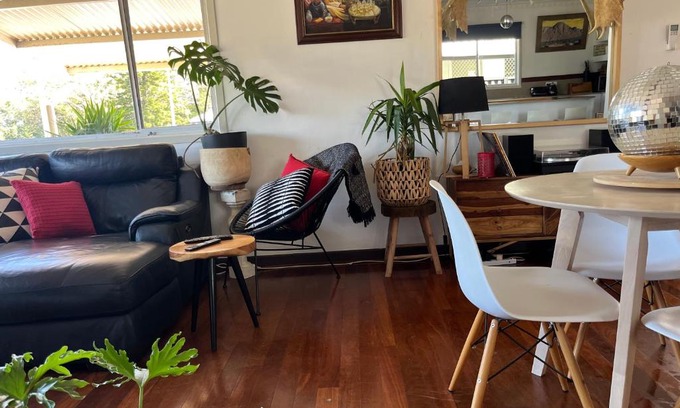 South Fremantle House | South Beach Holiday Home