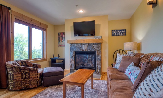 Rangeley Condo | South Branch Condo 19-1 - Saddleback Mountain Ski in Ski out condo