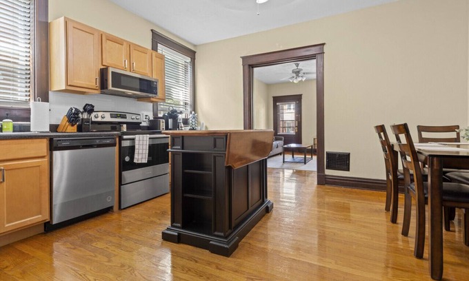 St. Louis Apartment | South City One Bedroom Apartment by StayLage