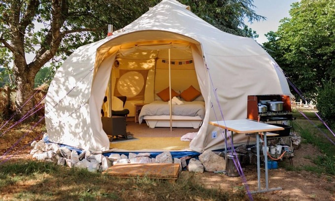 Liverton RV Rental | South Devon Luna Bell Tent