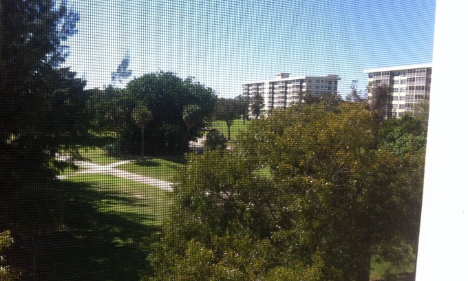 Survey Creek Condo | SOUTH FLORIDA RESORT CONDO