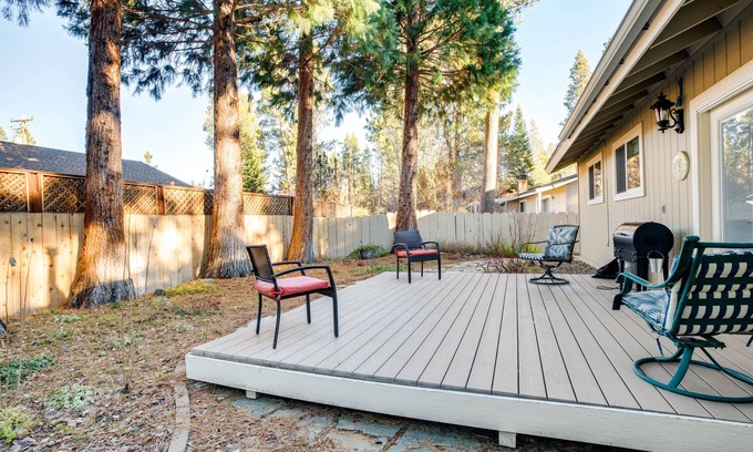 Tahoe Island House | South Lake Tahoe Home ~ 2 Mi to the Lake!