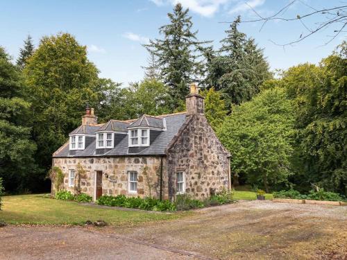 Banchory House | South Lodge