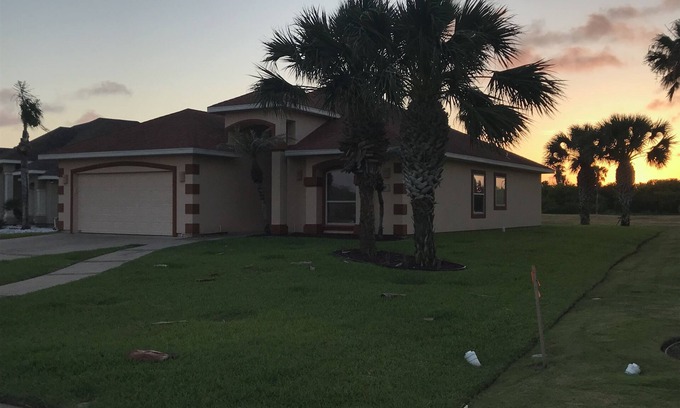 Laguna Vista House | South Padre Island Golf Community