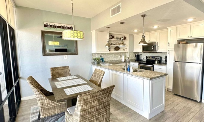 South Padre Island Condo | South Padre Resort Rentals - Sunchase IV #313