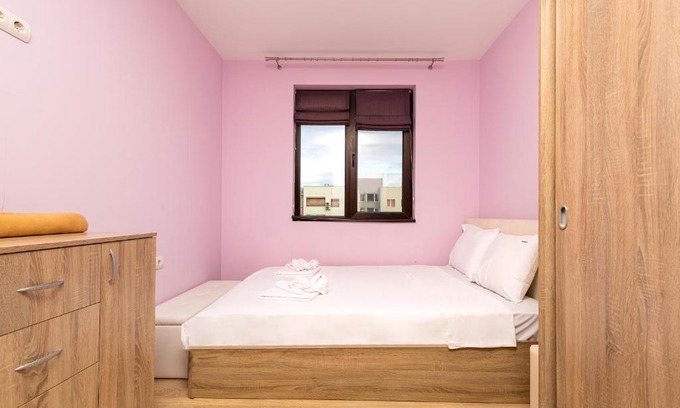 Plovdiv Apartment | South Plovdiv - 2BD Flat with Balcony by Flat Mаnager