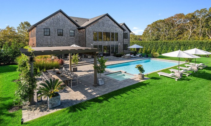 Southampton House | Southampton Village New Construction