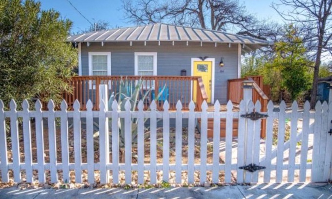 Southtown House | Southtown Classic