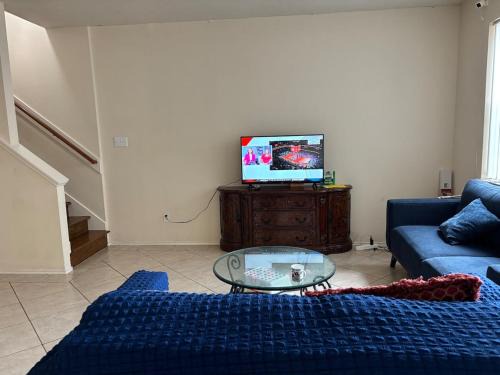 Sharpstown Villa | Southwest City Area Nice Home in Gated Community