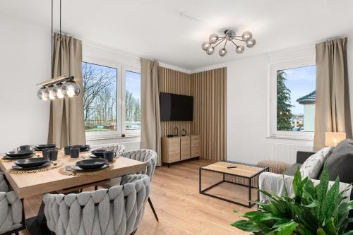 Fasanenhof Apartment | SoWi Home - Gartenblick & Parkplatz, Küche