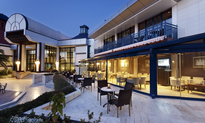 Karahayit Hotel | Spa Hotel Colossae Thermal