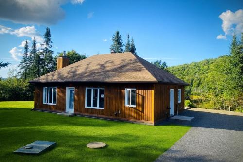 Saint-Etienne-De-Bolto House | Spa & Montagne - Havre paisible