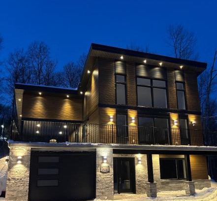 Saint-Philemon Ski Chalet | Spa Mountains & Ultimate Comfort - Le Jameson