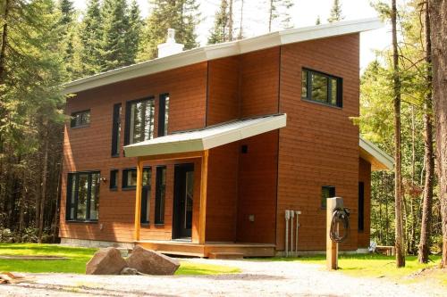 Sainte-Christine-d'Auvergne House | Spa Relaxation Forest & River - Le Marmontin