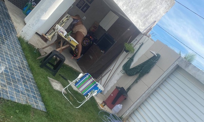 Abrantes RV Rental | Space with swimming pool