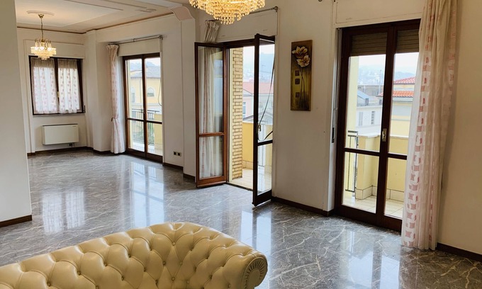 San Benedetto del Tronto Apartment | Spacious city center apartment