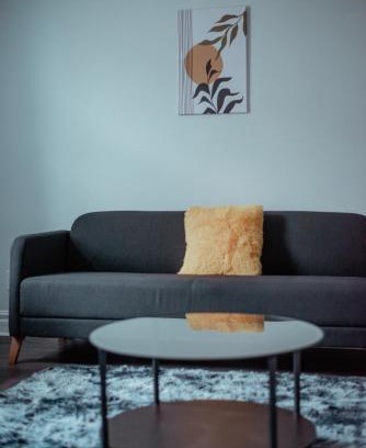 Ville-Marie Apartment | Spacieux Appartement de 3 Chambres downtown