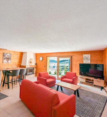 Morgins Apartment | Spacieux appartement Morgins cheminée, terrasse et jardin