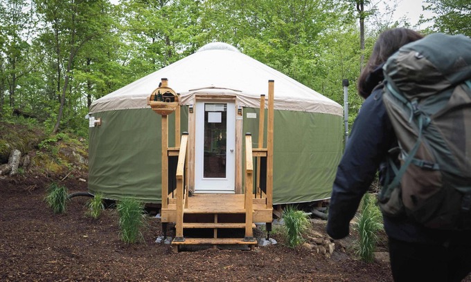 Sainte-Agathe-des-Monts House | Spacious Yurt in the Woods