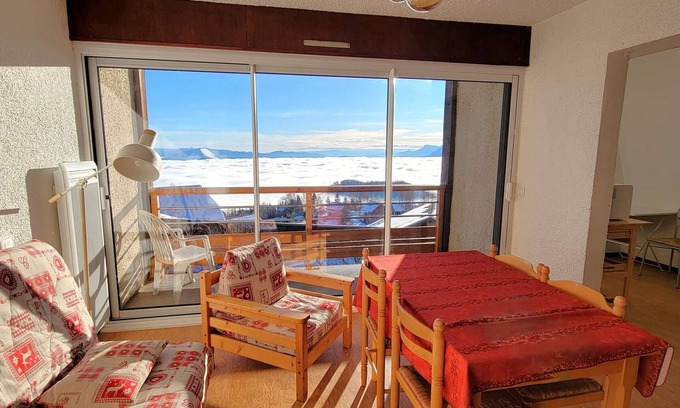 Saint-Michel-de-Chaillol Apartment | Spacious apt. for 9 in Chaillol with balcony, pets allowed