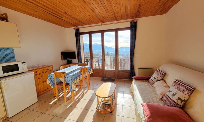 Saint-Michel-de-Chaillol Apartment | Spacious studio for 4 with balcony in Saint-Michel-de-Chaillol