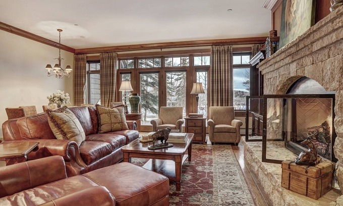 Avon Condo | Spacious 1Br Ski in/Ski Out the Top of Bachelor Gulch!