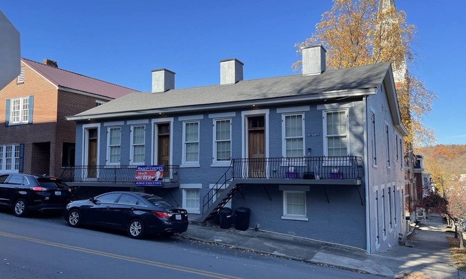 Maysville Apartment | Spacious 2 Bedroom Apartment in Downtown Entertainment District